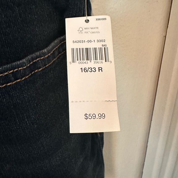 GAP Women’s Bootcut Jeans, New with Tags, Size 16/33R - Picture 2 of 8